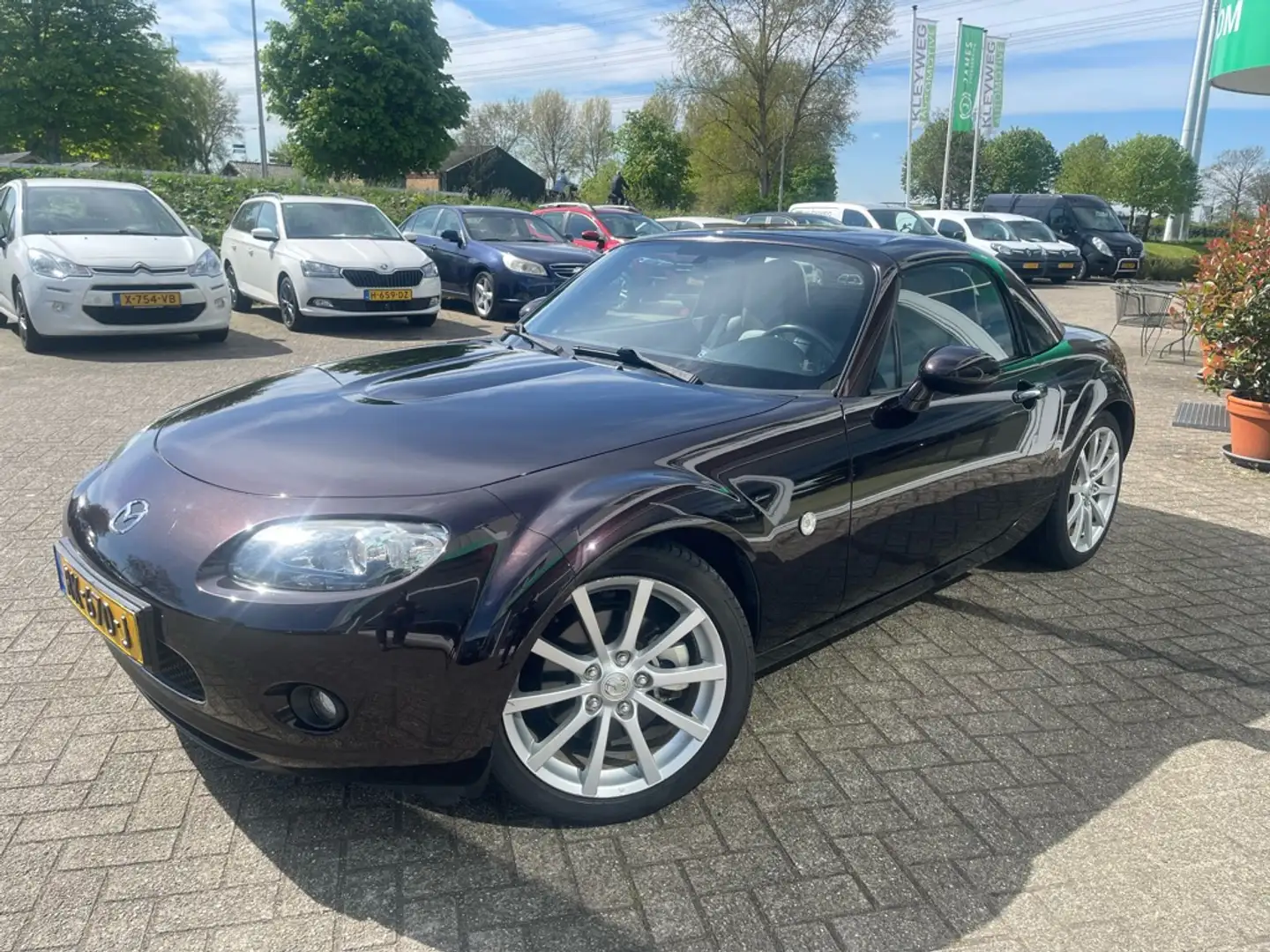Mazda MX-5 1.8 Executive, Leder, Hardtop, Lm velg Bruin - 1