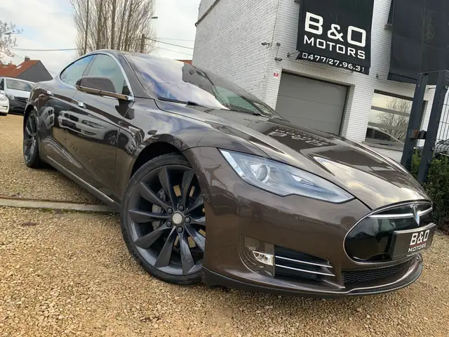 Tesla Model S S P85  Performance, levenslang FREE SUPERCHARGER