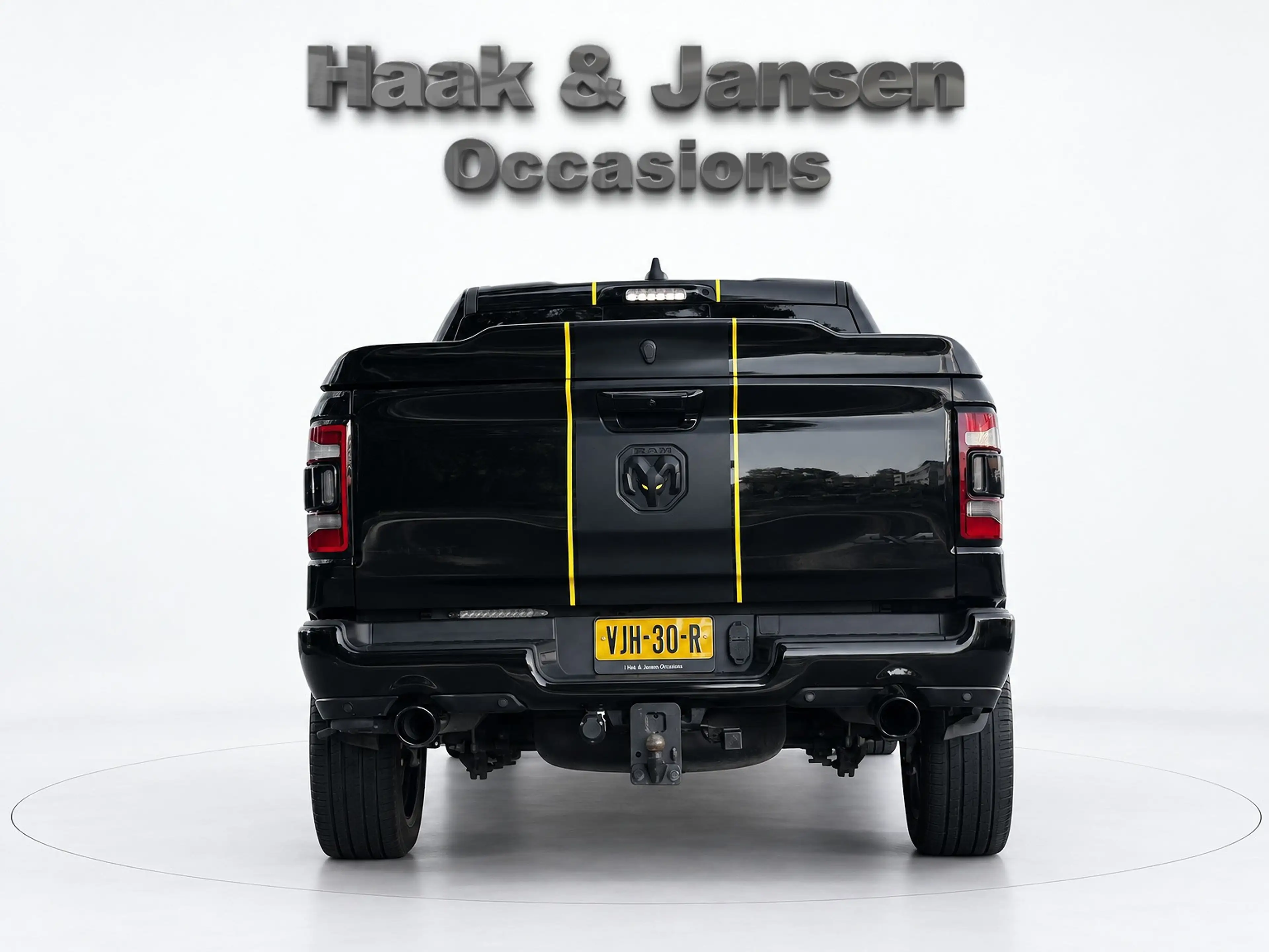 Dodge RAM 1500 5.7 V8 4x4 Crew Cab Full option Marge — photo 6