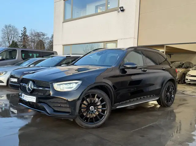 Mercedes-Benz GLC 300 Mercedes GLC 300d 4MATIC AMG Line, Pano, Burmester 360 FULL