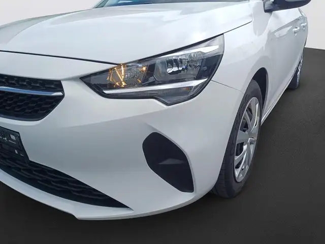 Opel Corsa view 9