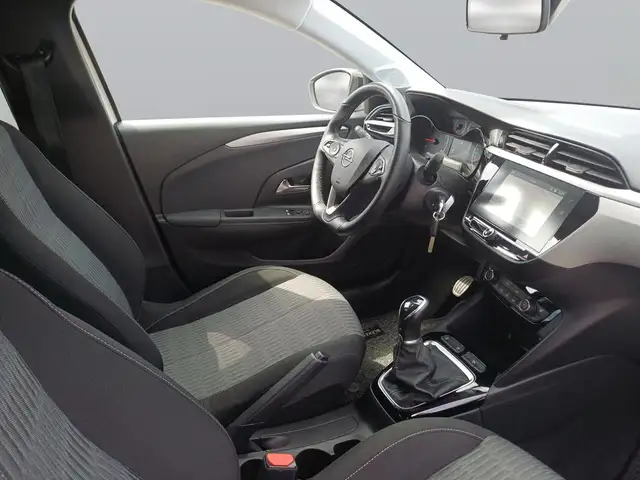 Opel Corsa view 11