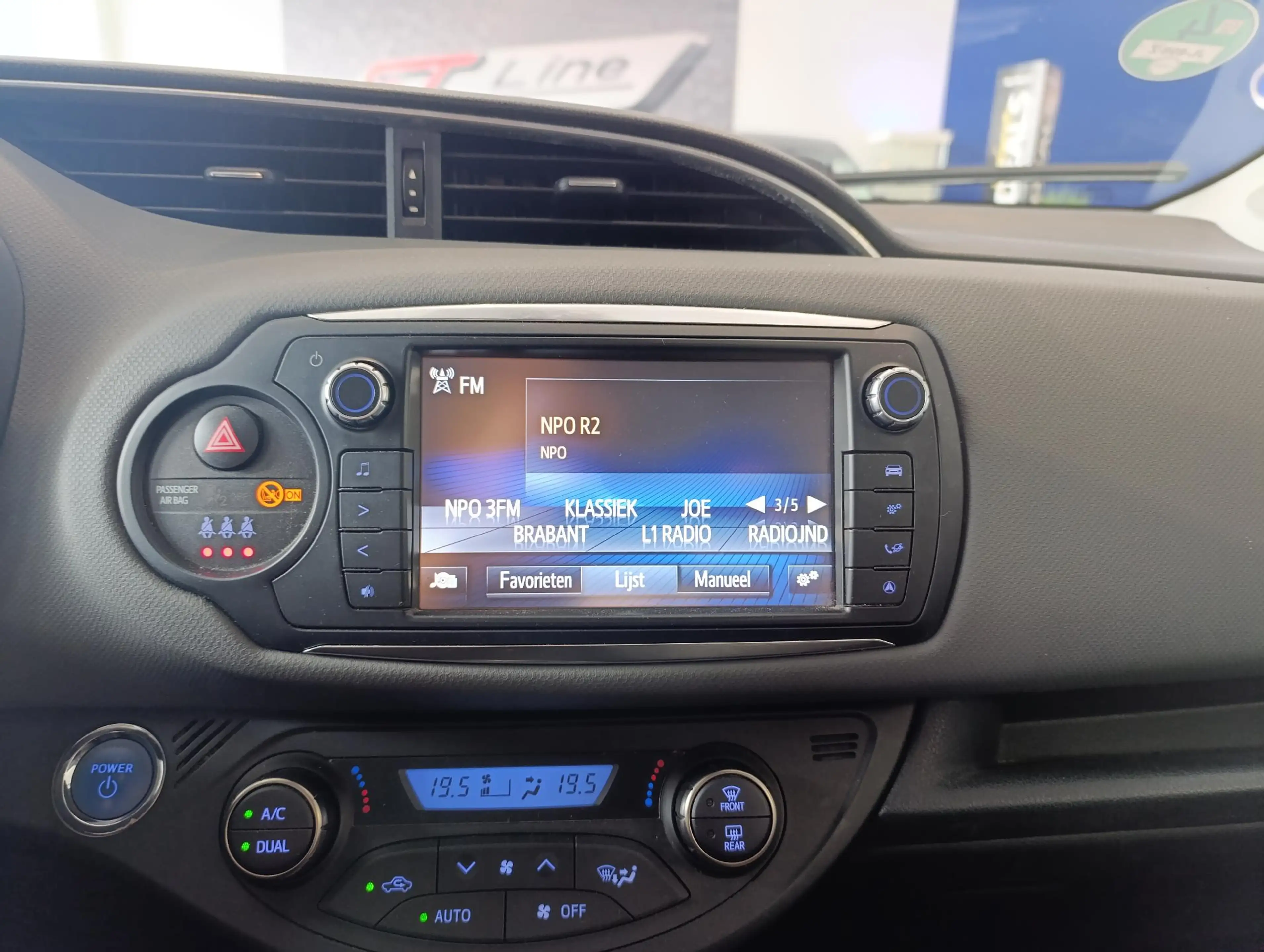 Toyota Yaris 1.5 Hybrid Aspiration | CRUISE CONTROL | ACHTERUIT — photo 10