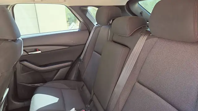 Mazda CX-30 view 9