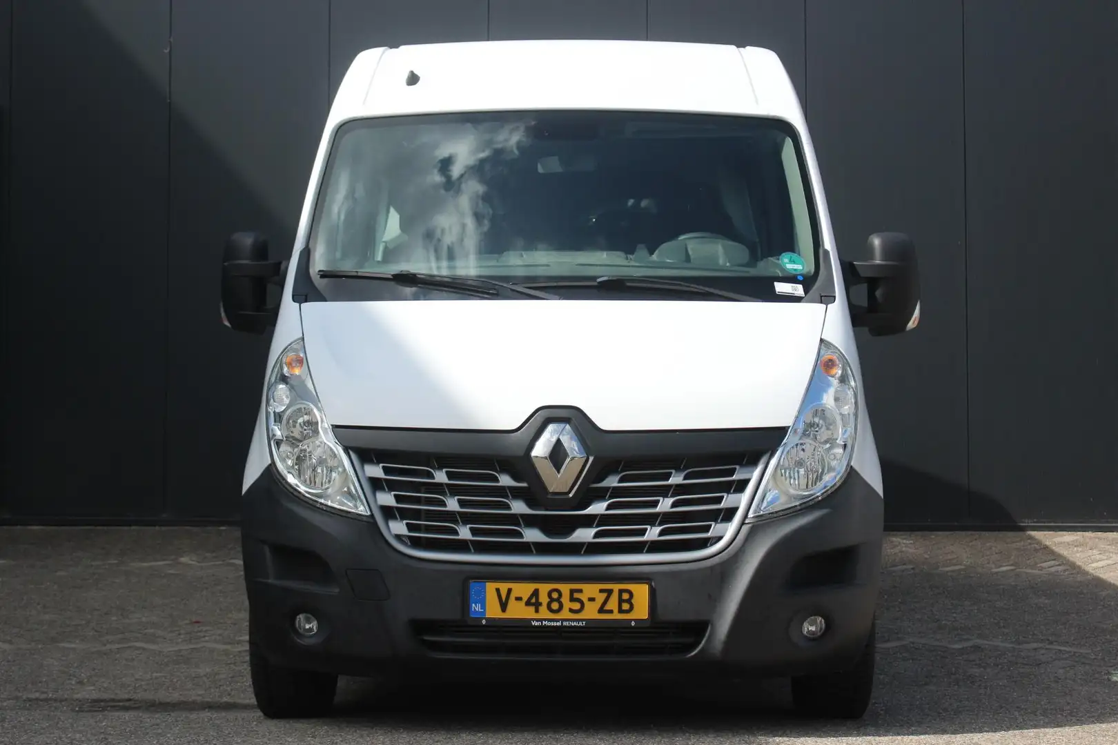 Renault Master T35 2.3 dCi 145Pk L3H2 Energy Dubbele Cabine | Nav Wit - 2