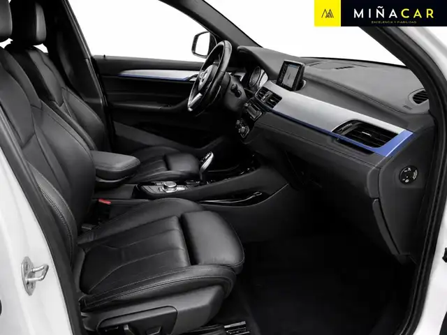 BMW X2 view 4
