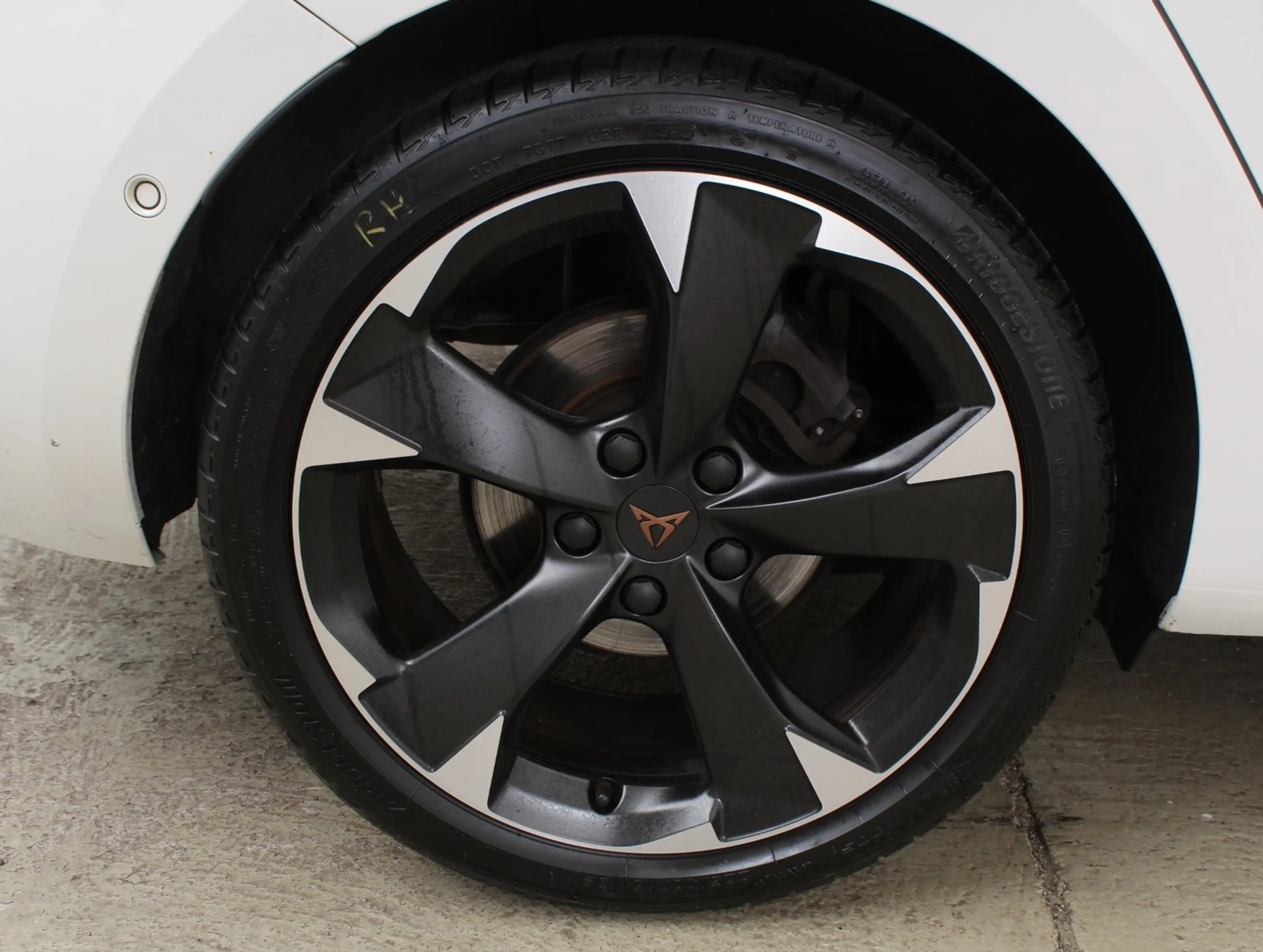 CUPRA Leon TRIBE 1.5 TSI 150 PS ACT — photo 6