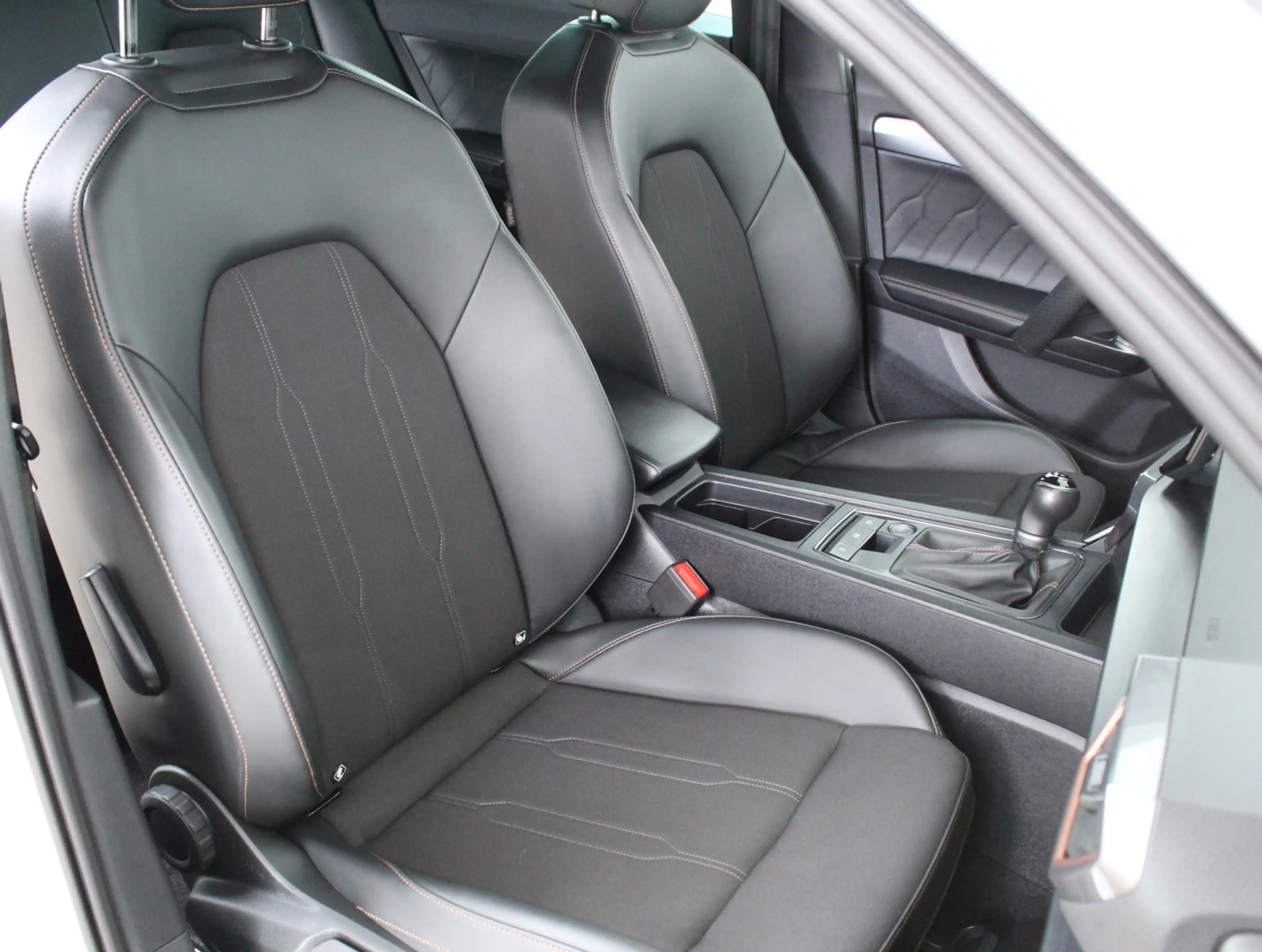 CUPRA Leon TRIBE 1.5 TSI 150 PS ACT — photo 9