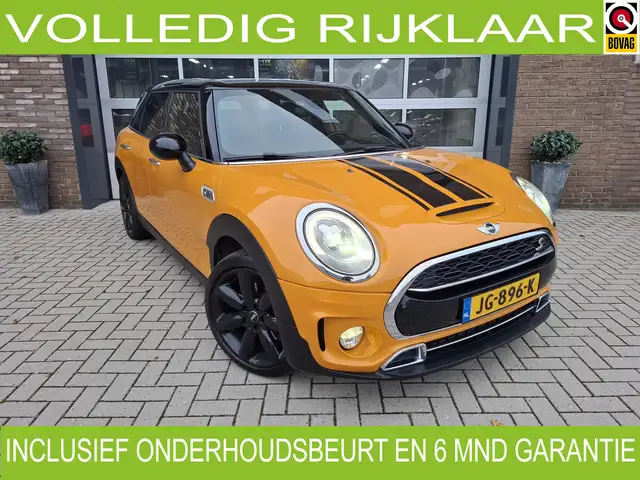 MINI John Cooper Works Clubman Mini 2.0 S Chili JCW Serious Business