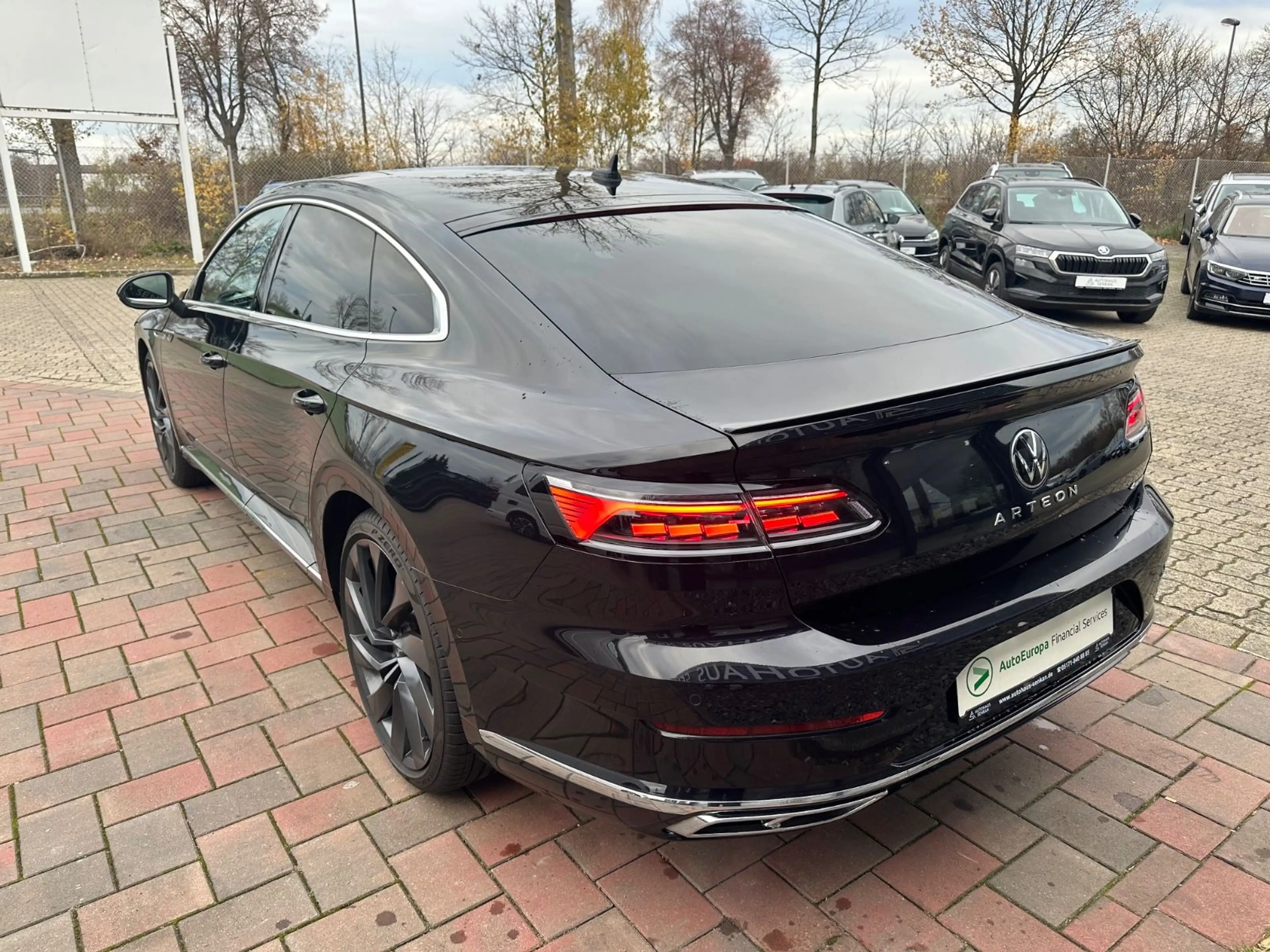 Volkswagen Arteon 2.0 TSI DSG 4M R-LINE*STANDH*R-CAM*VIRTUA — photo 5