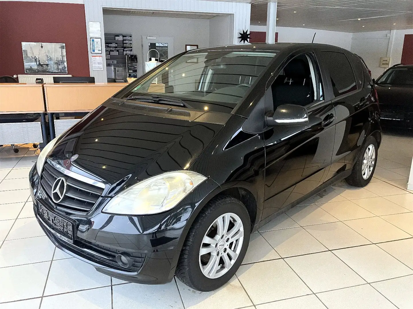 Mercedes-Benz A 150 WR/Sitzheizung/Klima/im Kundenauftrag Schwarz - 1