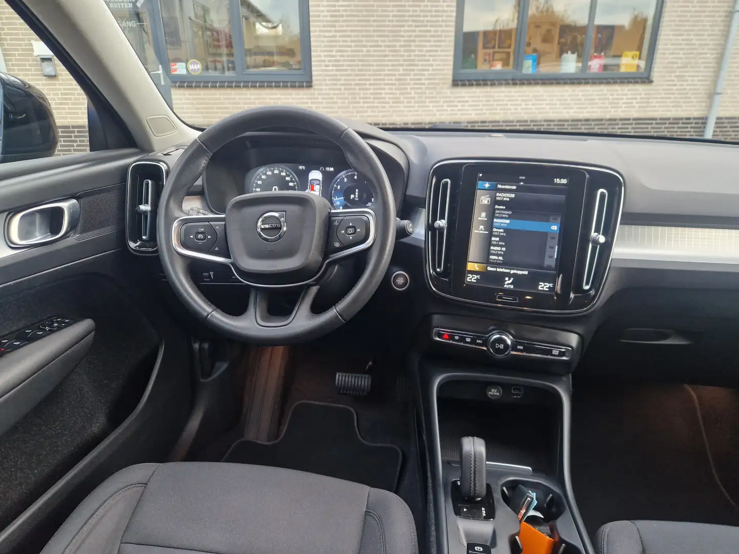 Volvo XC40 1.5 T3 Business Pro Cam | Adaptive Cr | Blis Noir - 2