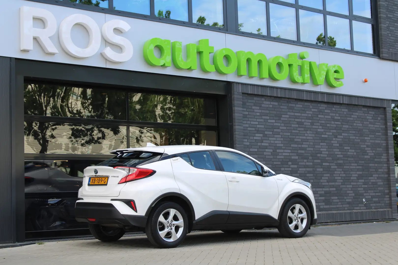 Toyota C-HR 1.8 Hybrid Active | NAP | NAVI | CAMERA | AIRCO | Alb - 2