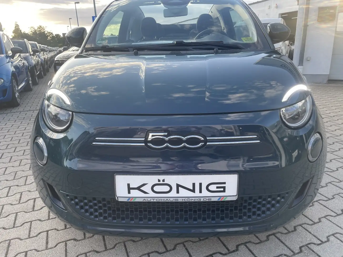 Fiat 500e Cabrio MY23 CarPlay*AndroidAuto*Klima*Radio Grün - 2
