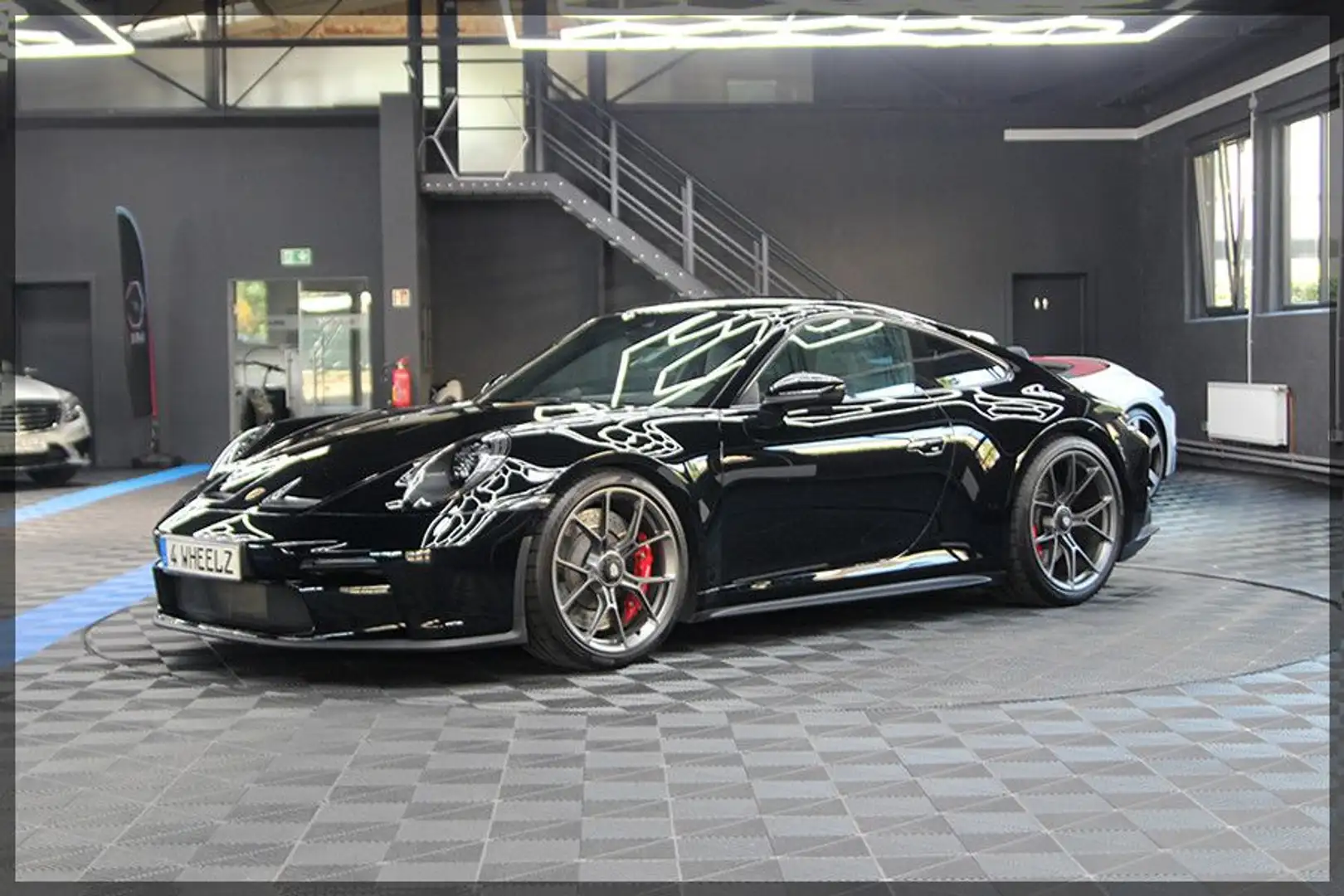 Porsche 992 GT3 Touring LIFT / APROVED / PDC Noir - 2