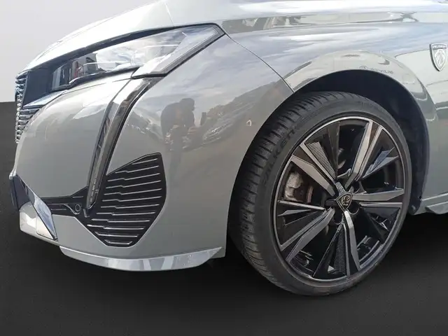 Peugeot 308 view 10