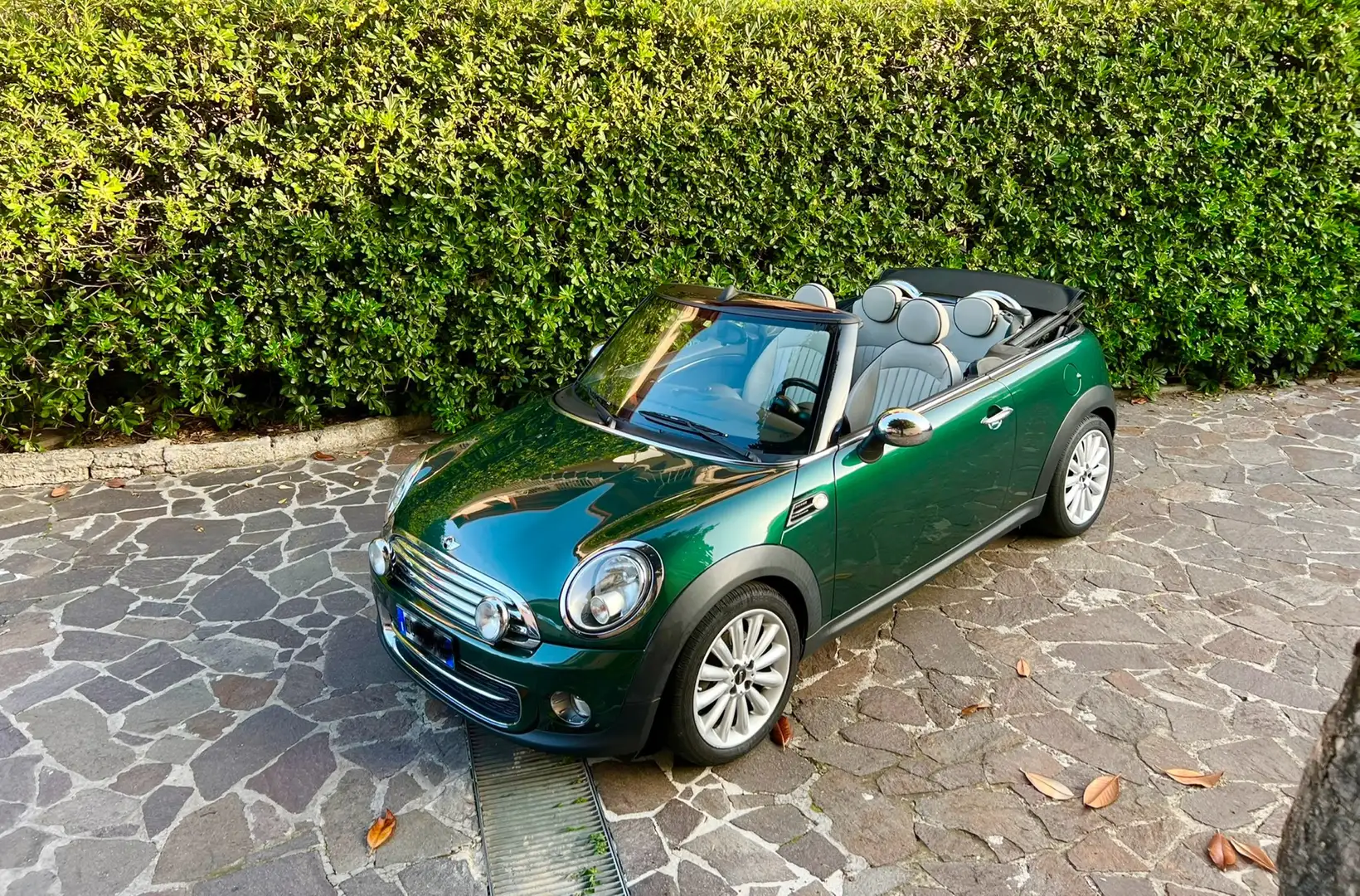 MINI Cooper D Cabrio Mini Cabrio 1.6 Cooper D 112cv Zelená - 1