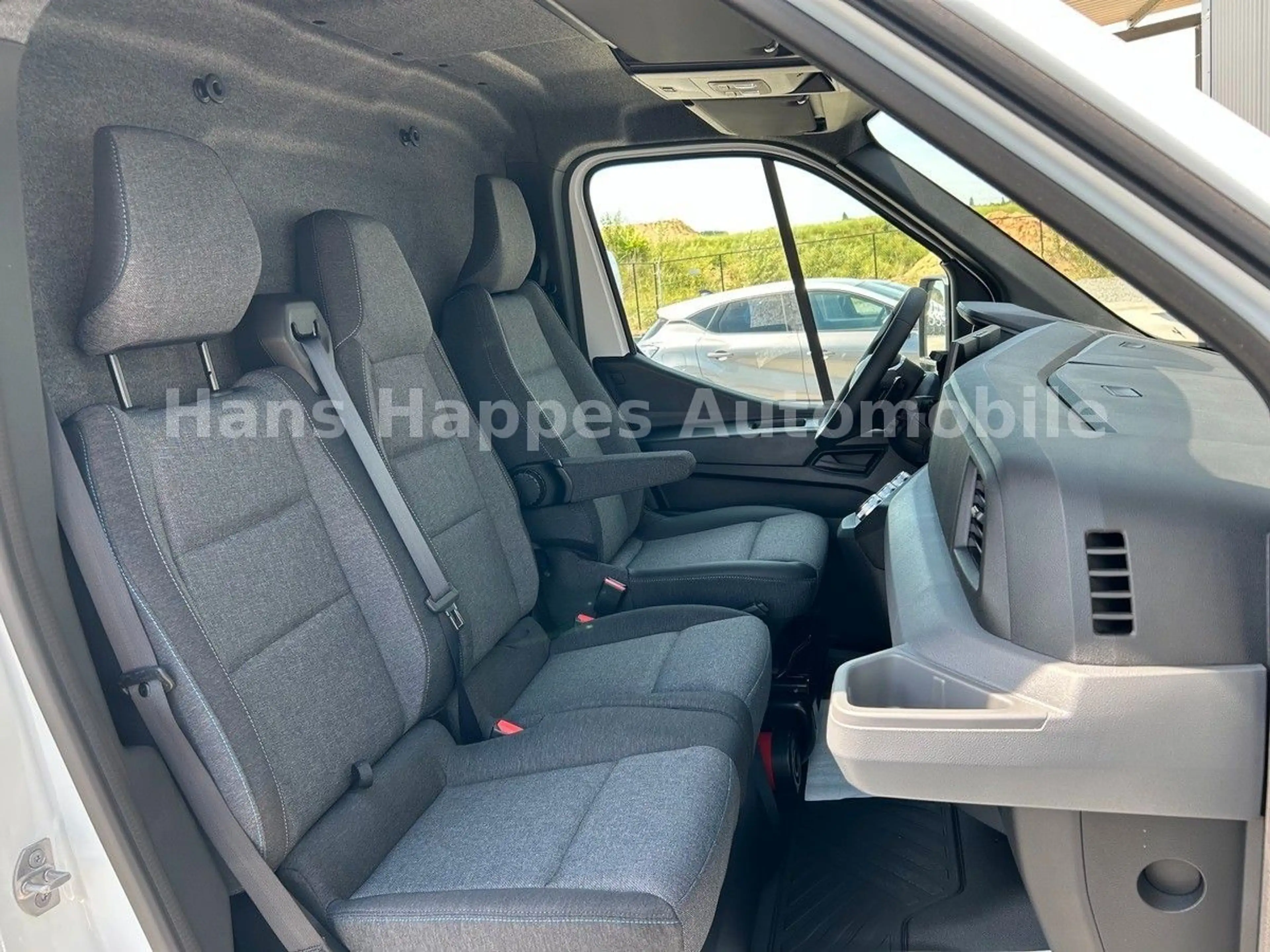 Renault Master 3,5t L3H2 150 NAV ALLWET AUTOM Trittstufe — photo 10