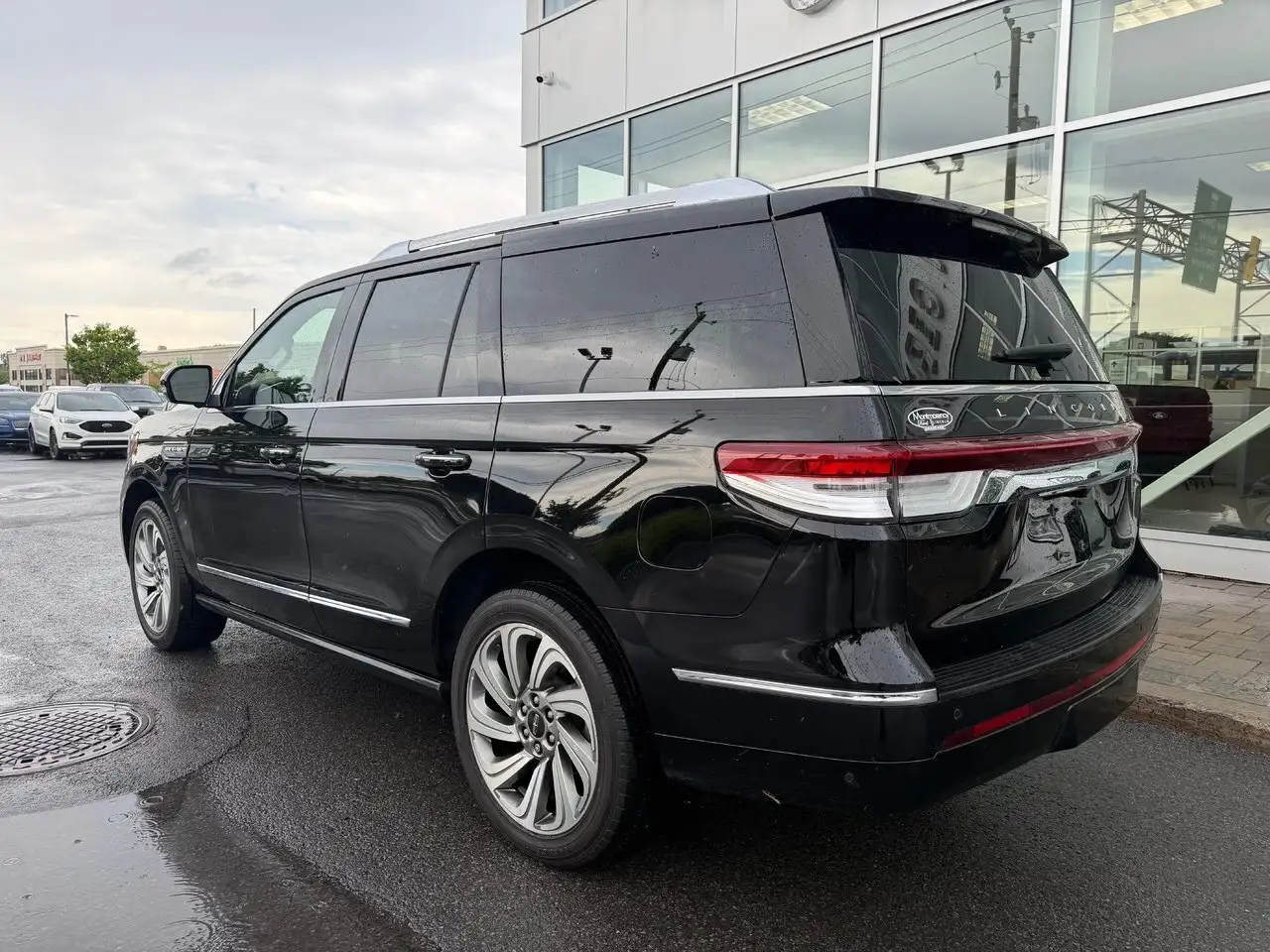Lincoln Navigator photo Lincoln Navigator