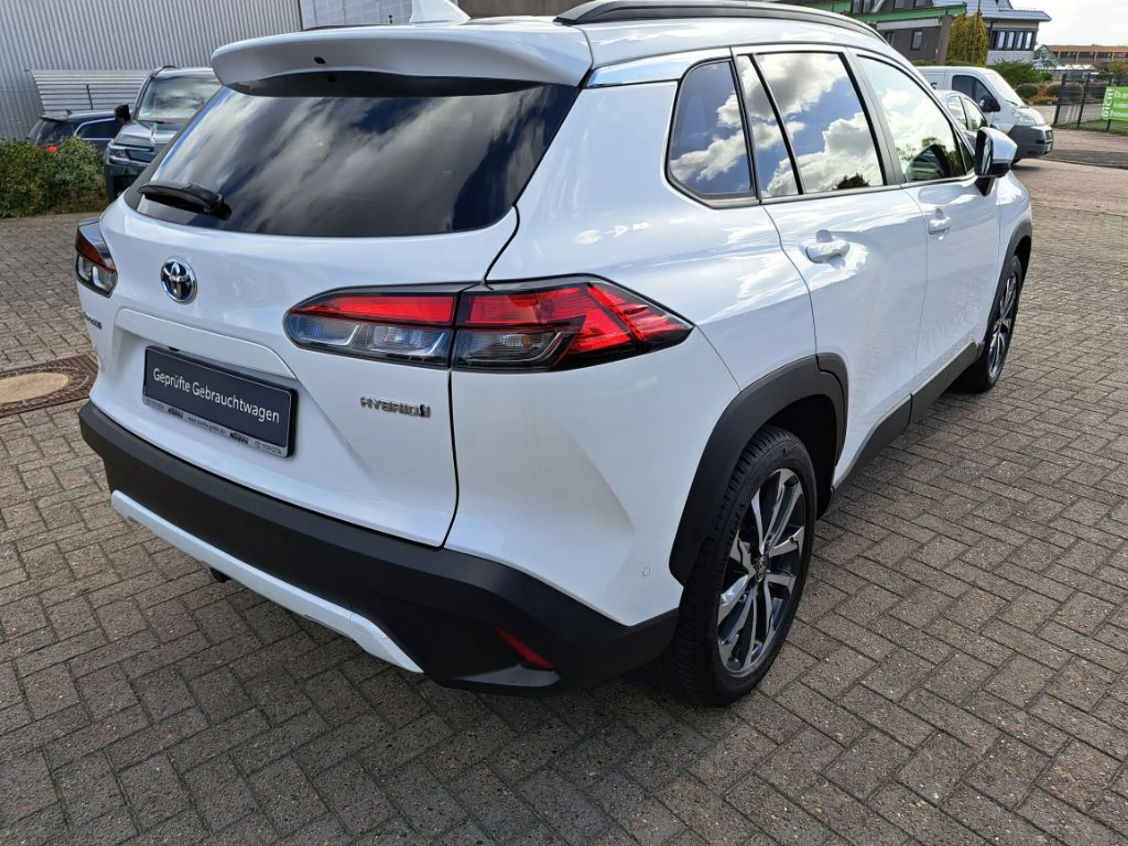 Toyota Corolla Cross Hybrid 2.0 VVT-i Lounge — photo 4