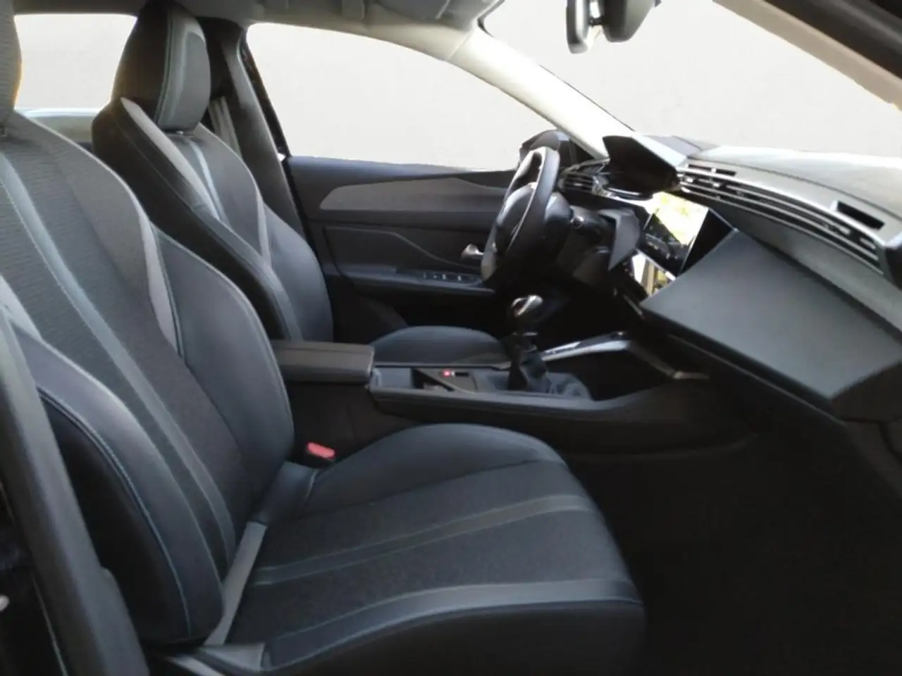 Peugeot 308 308 — photo 11
