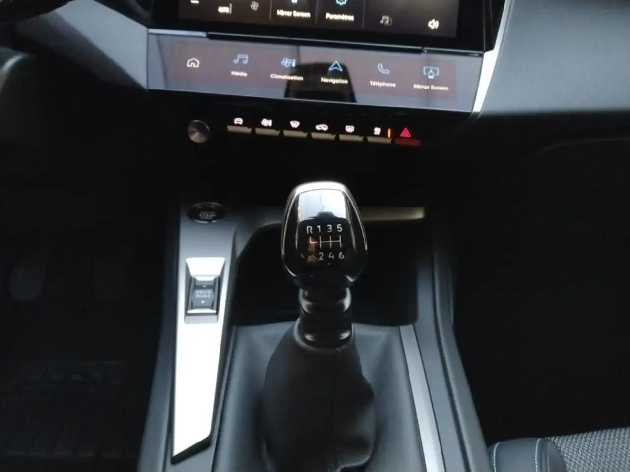 Peugeot 308 308 — photo 19