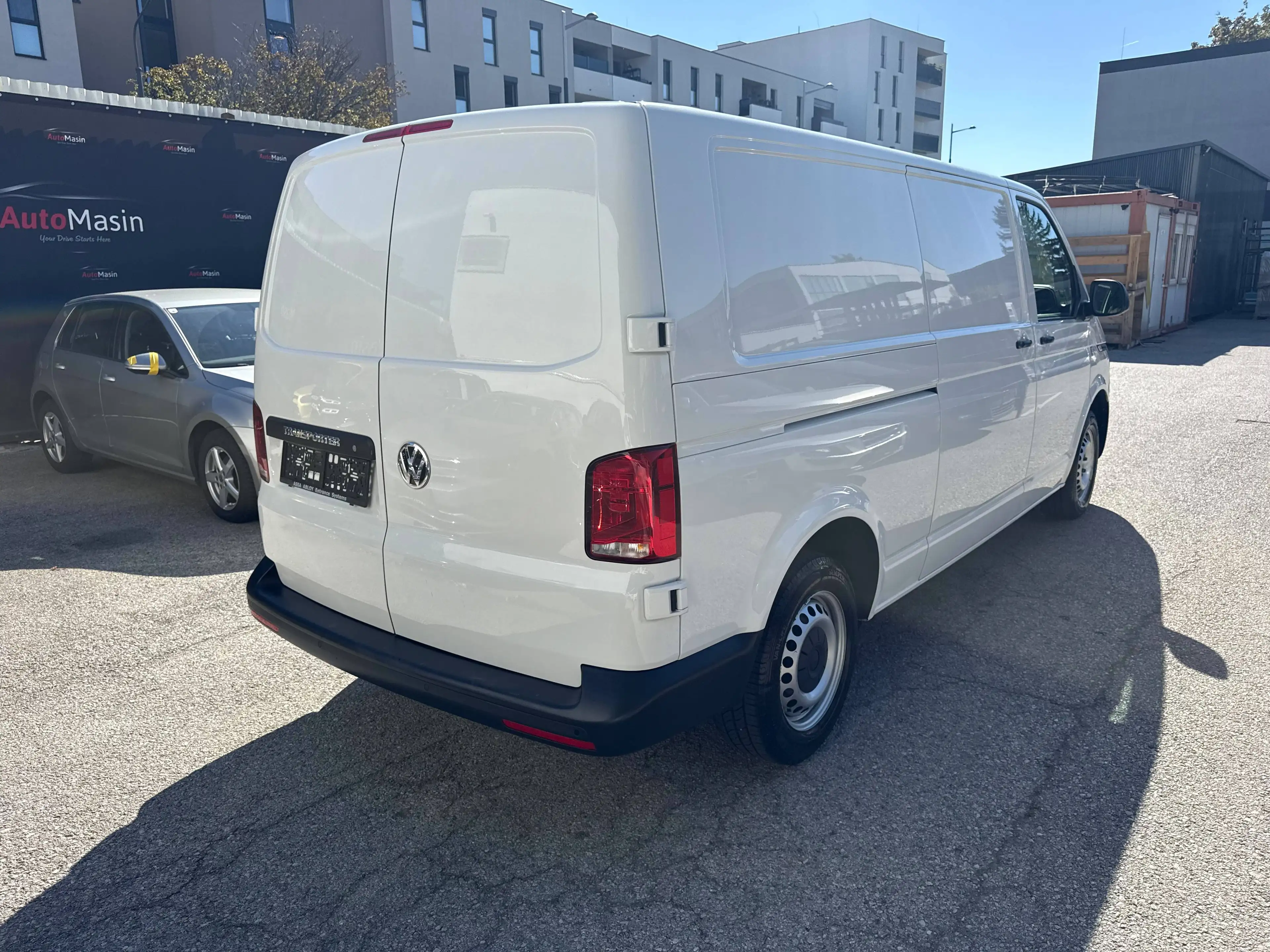 Volkswagen T6.1 Transporter LR 2.0 TDI //LANGER RADSTAND// — photo 2