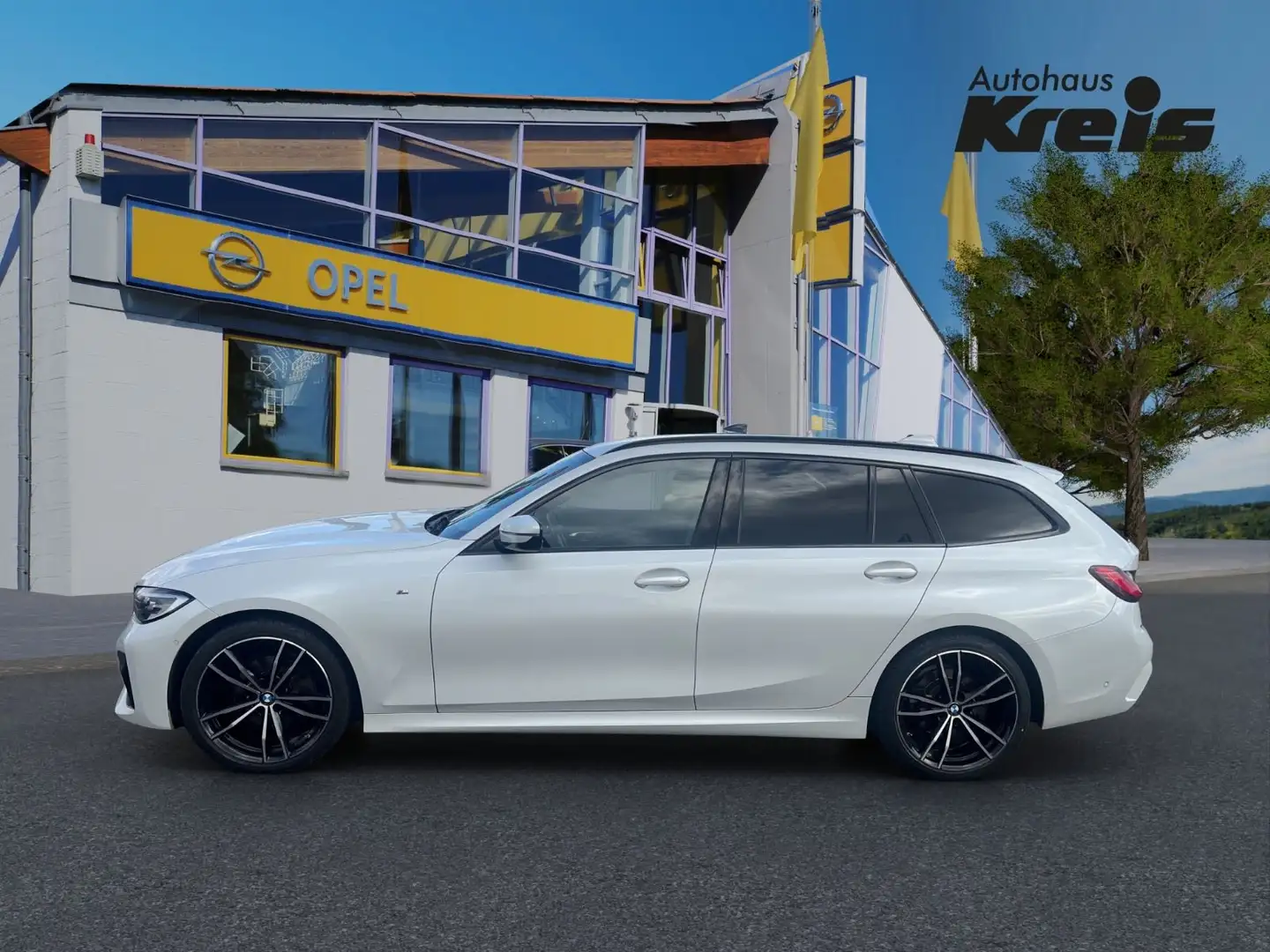 BMW 320 XDRIVE,NAVI, LED, PDC, DA, AHK, 19" M-Sport, Wit - 2