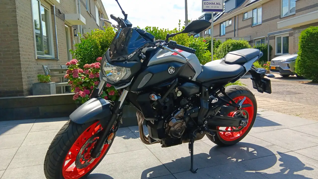 Yamaha MT-07
