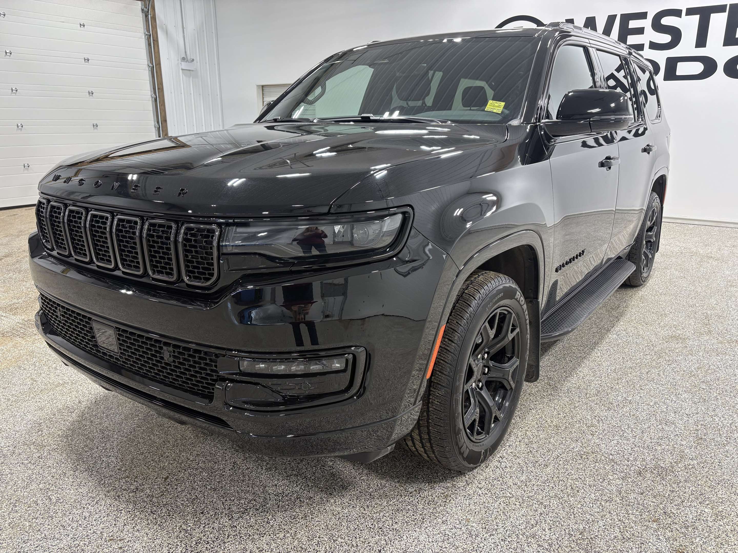 2025 Jeep Wagoneer 4WD