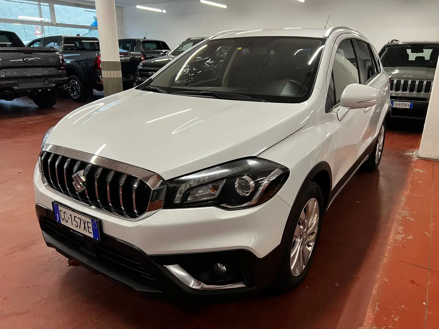 Suzuki SX4 S-Cross S-Cross 1.4 hybrid 4wd ALLGRIP Blanc - 1