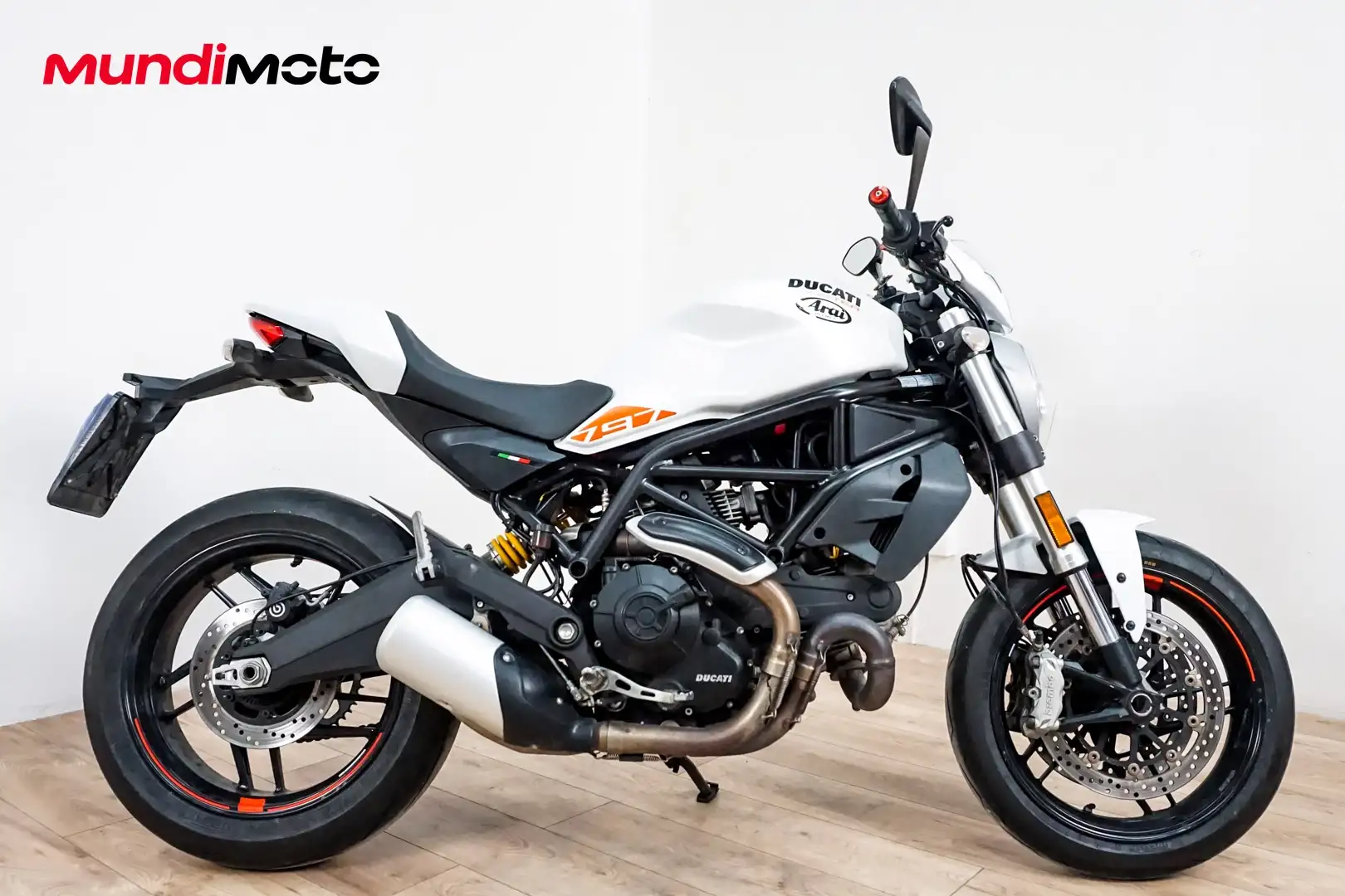 Ducati Monster 797 - 1