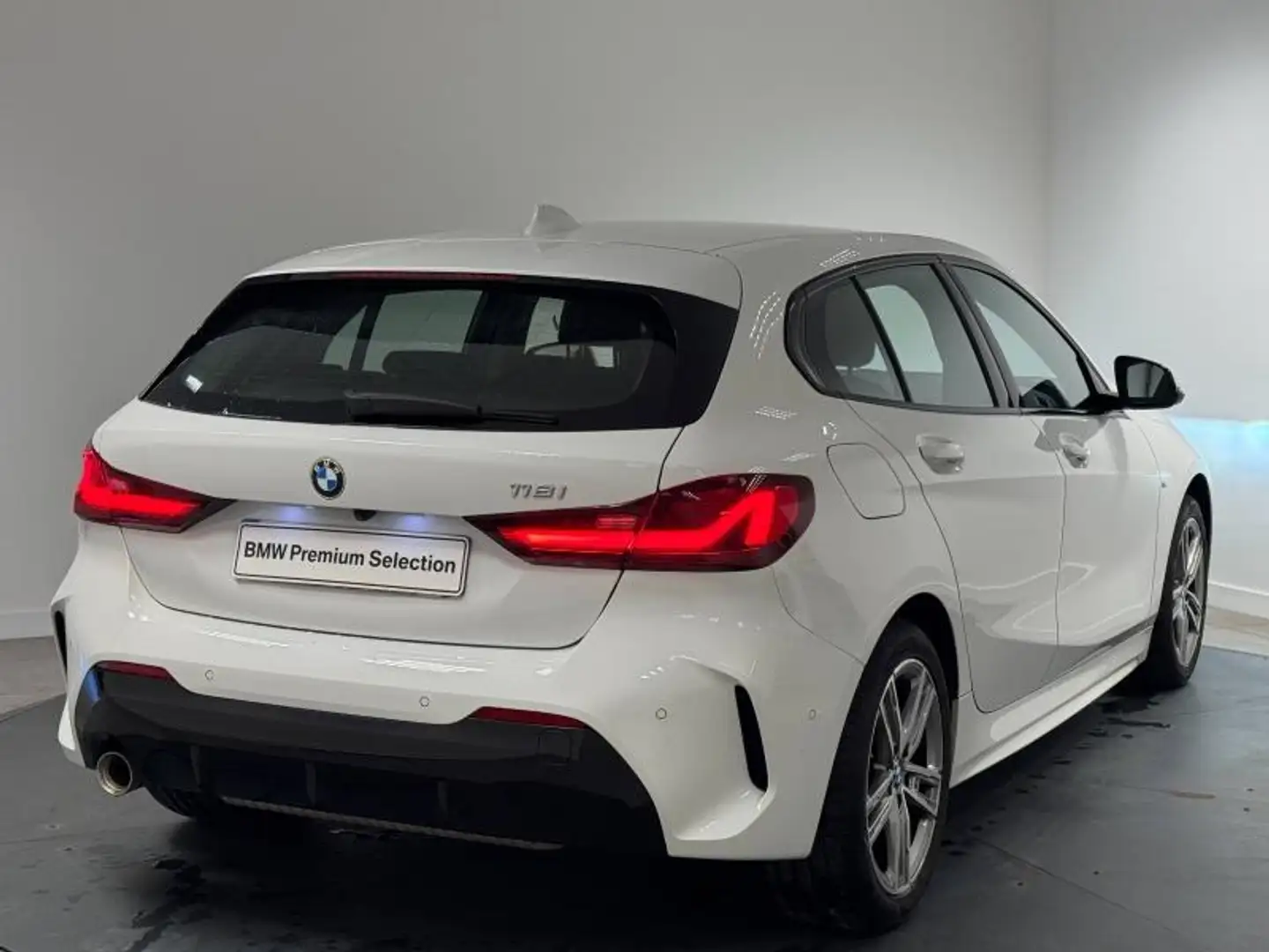 BMW 116 116iA 109ch Edition M Design DKG7 Blanc - 2