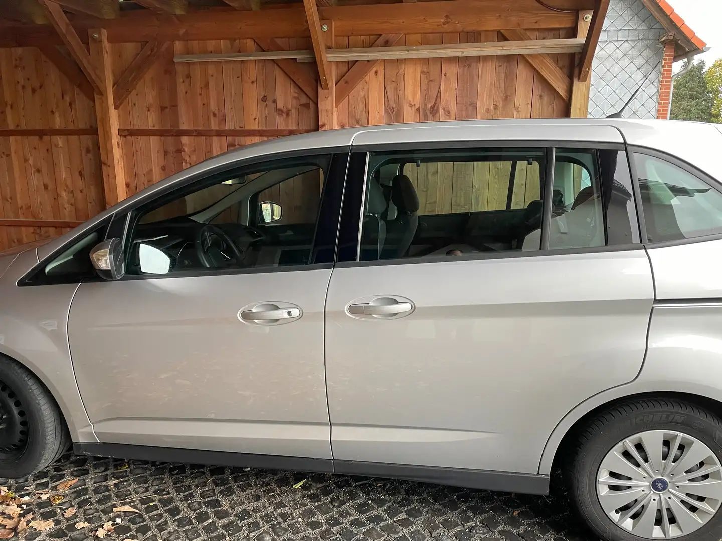Ford Grand C-Max Business Edition EcoBoost Grau - 2