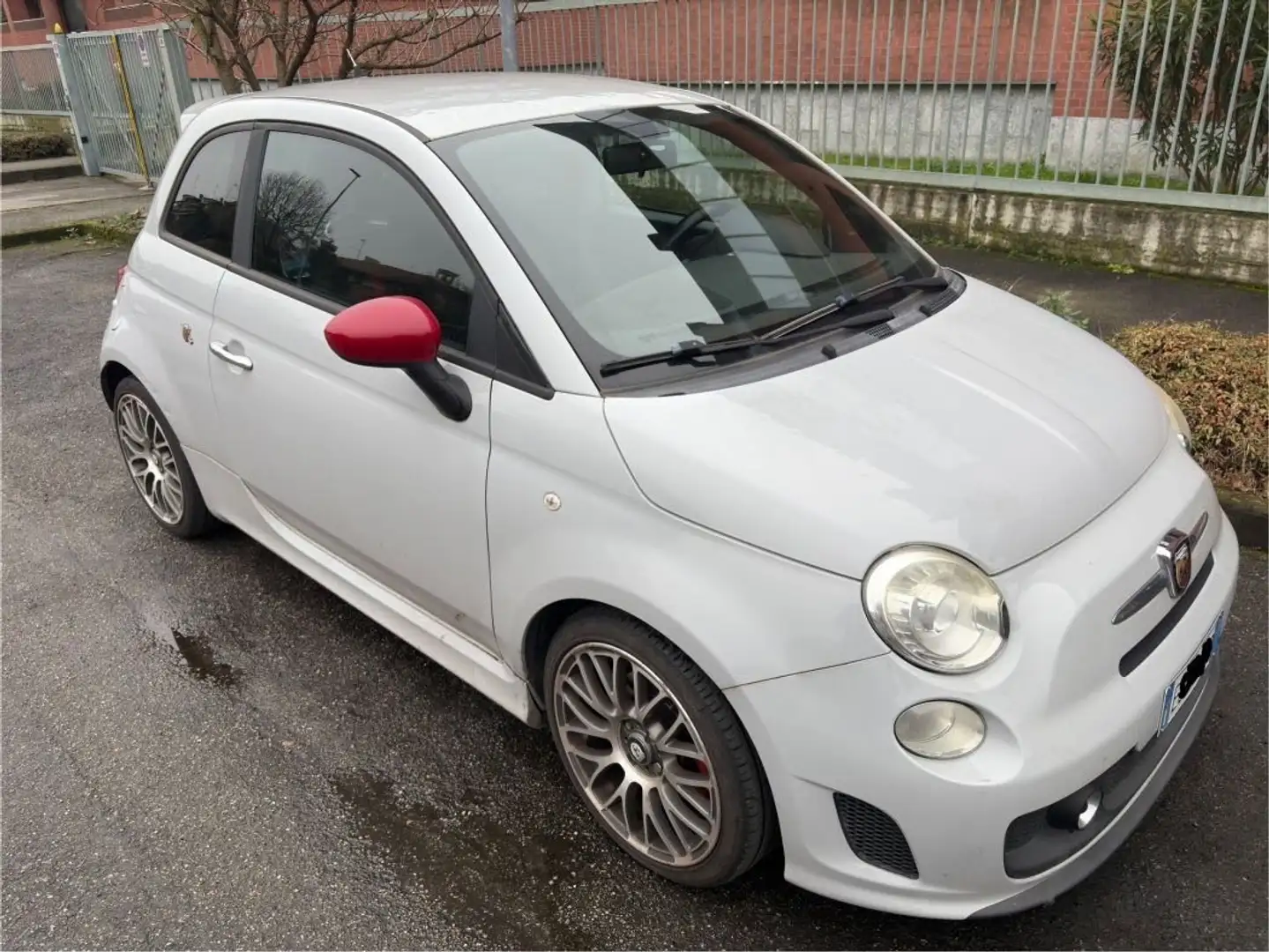 Abarth 500 1.4 16v turbo t-jet 135cv gpl - 1