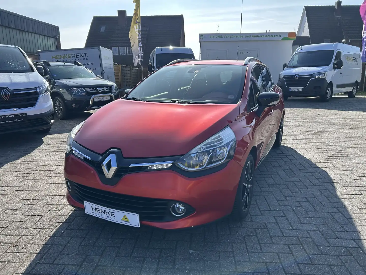 Renault Clio IV Grandtour 0.9 TCe 90 Luxe ENERGY Rot - 2