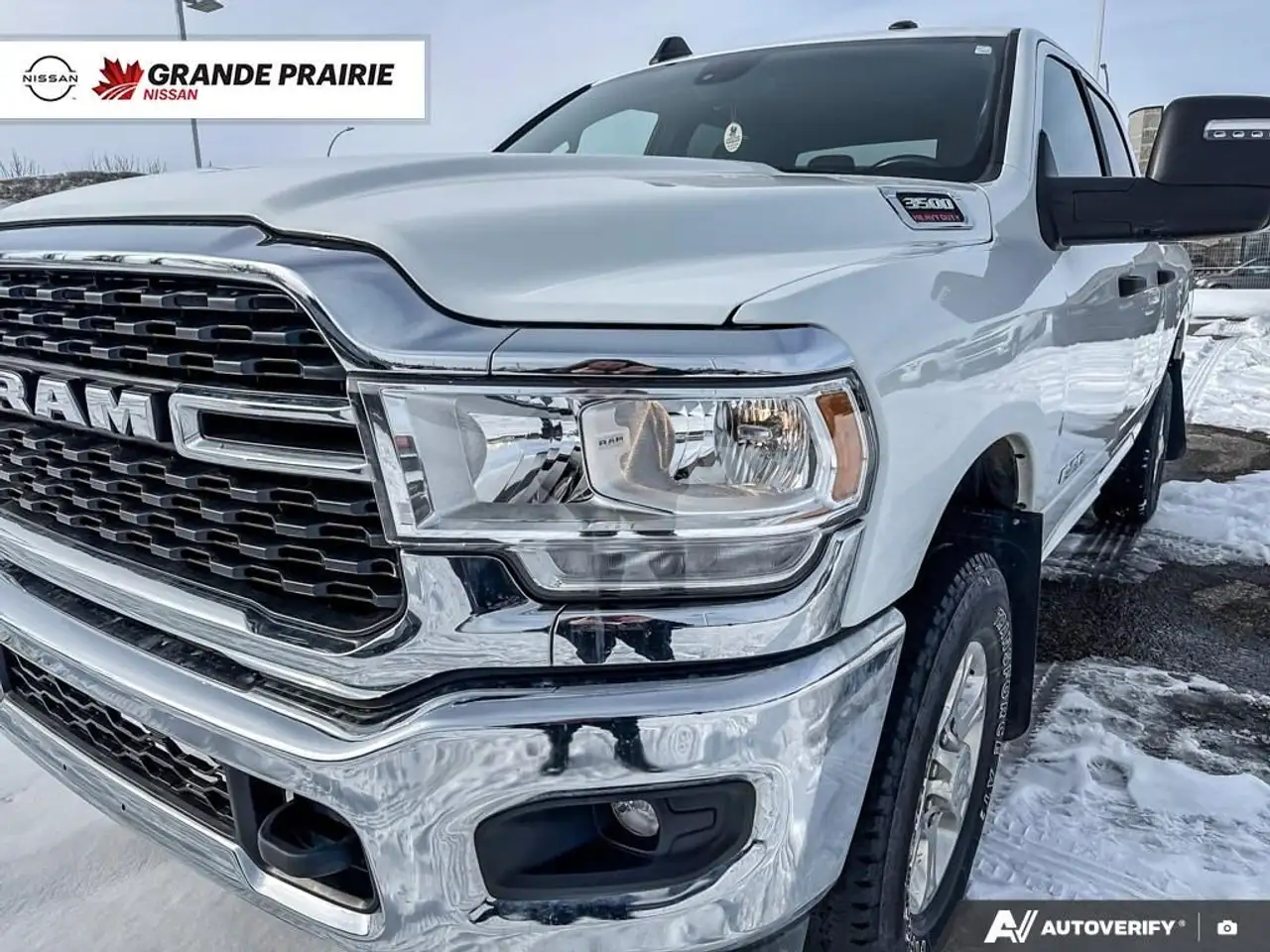 RAM 3500 снимка RAM 3500