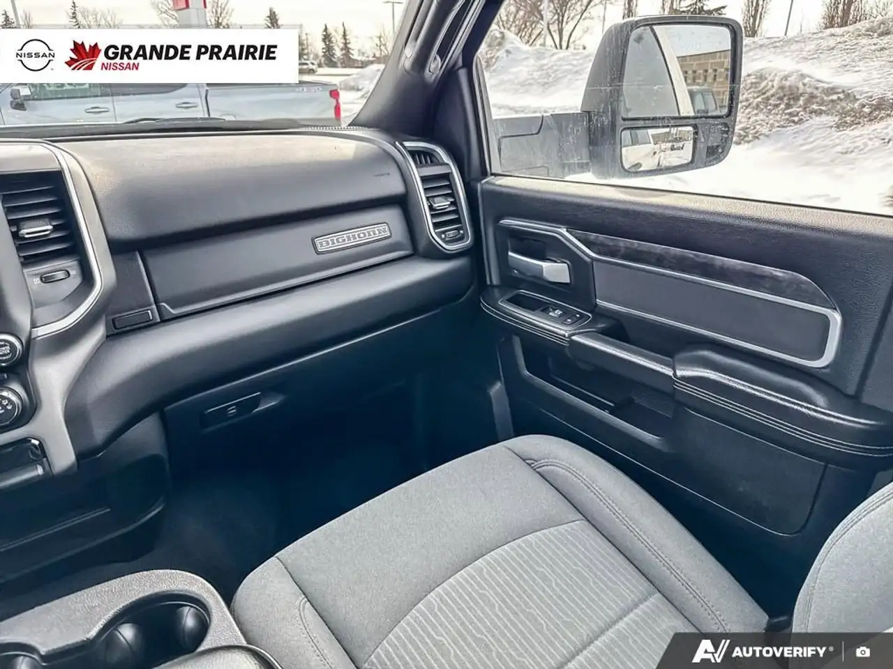 RAM 3500 снимка RAM 3500