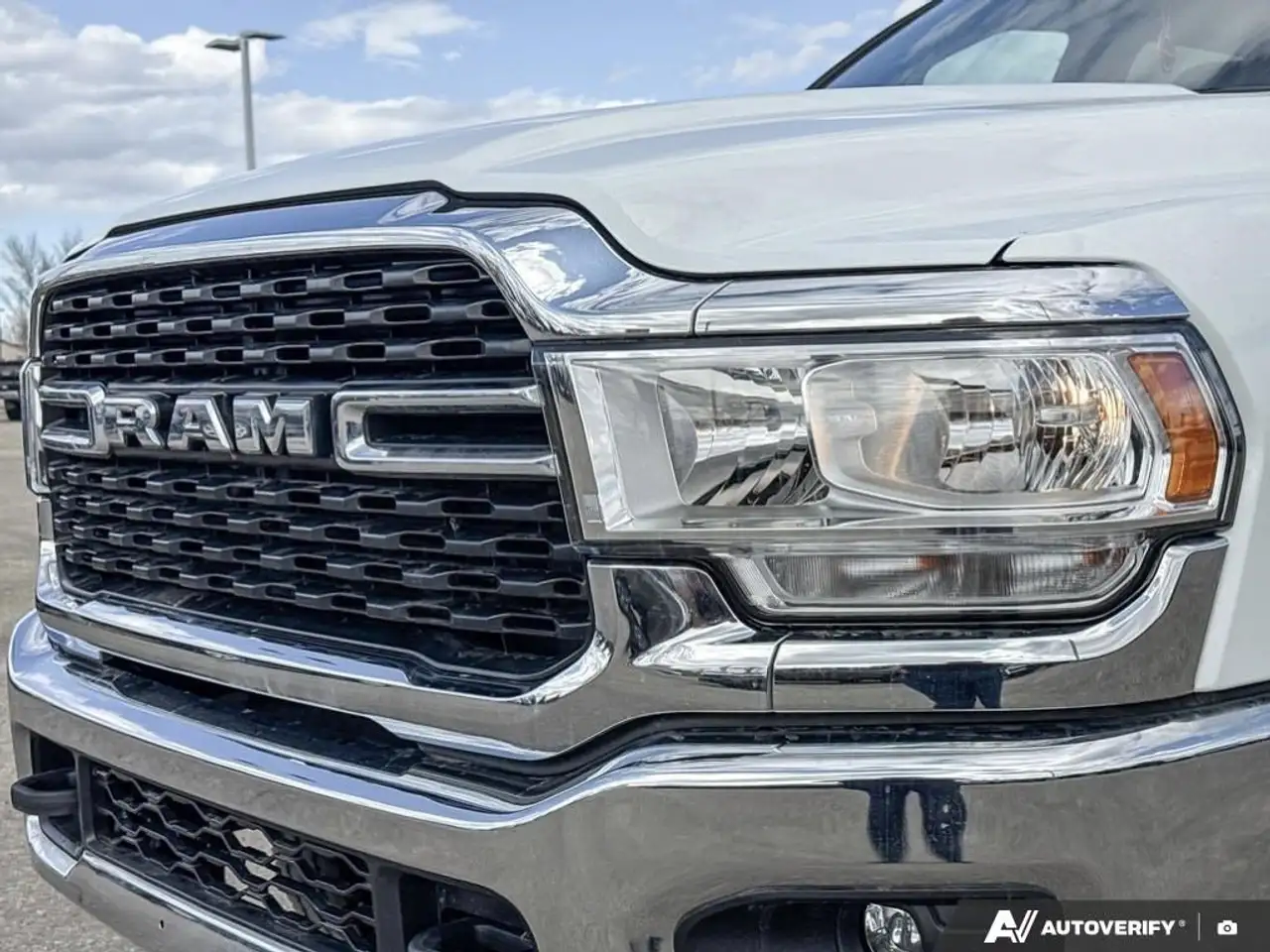 RAM 3500 снимка RAM 3500