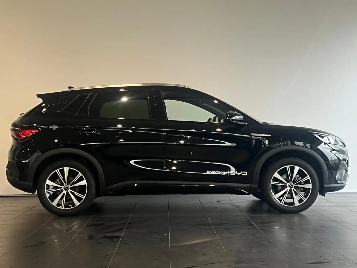 BYD Atto 3 Comfort 60 kWh CLIMATE CONTROL | NAVIGATIE | ELEKT Noir - 2