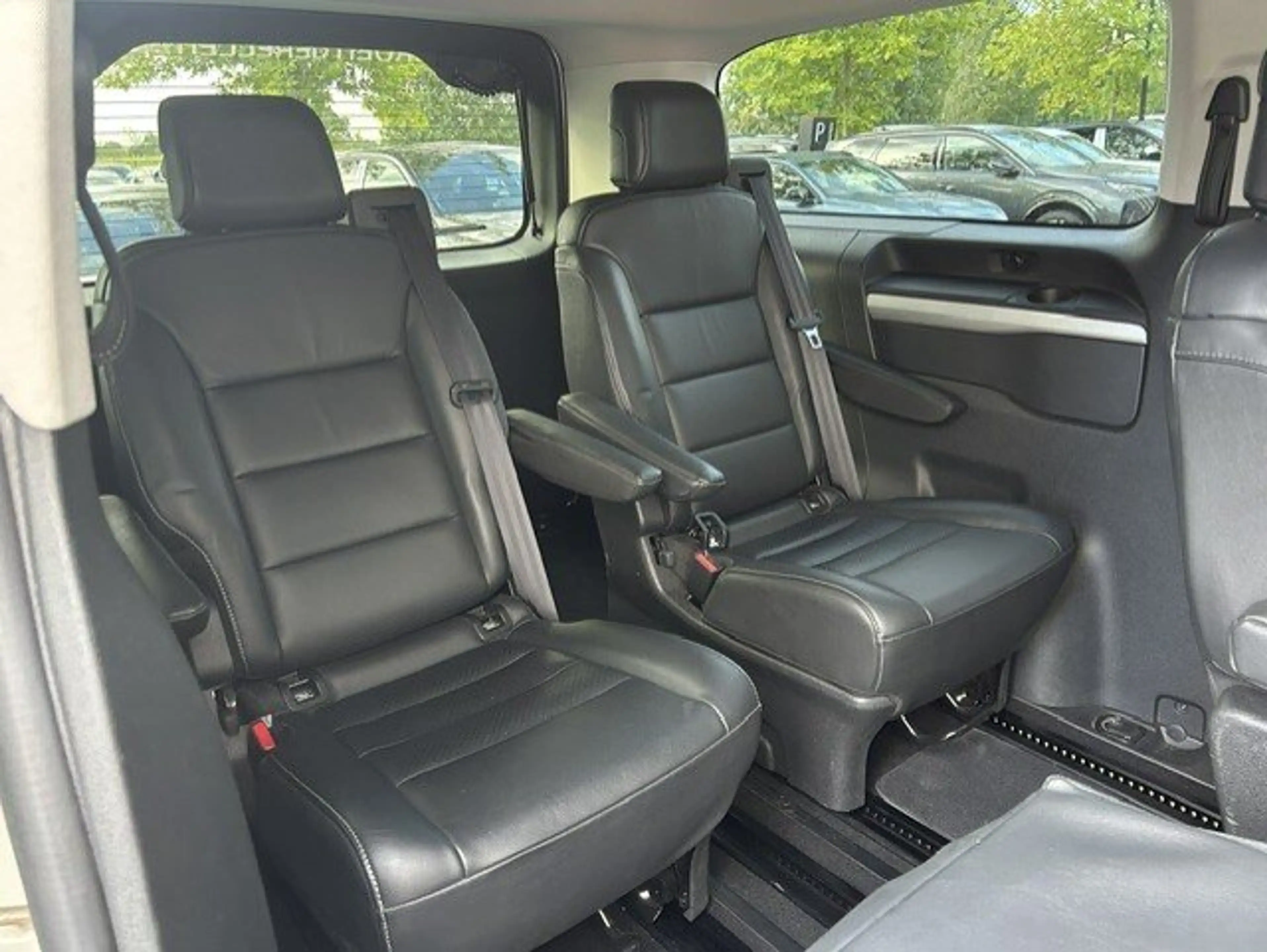 Citroen Spacetourer 2.0 BlueHdi 180Pk Business Lounge Automaat — photo 13