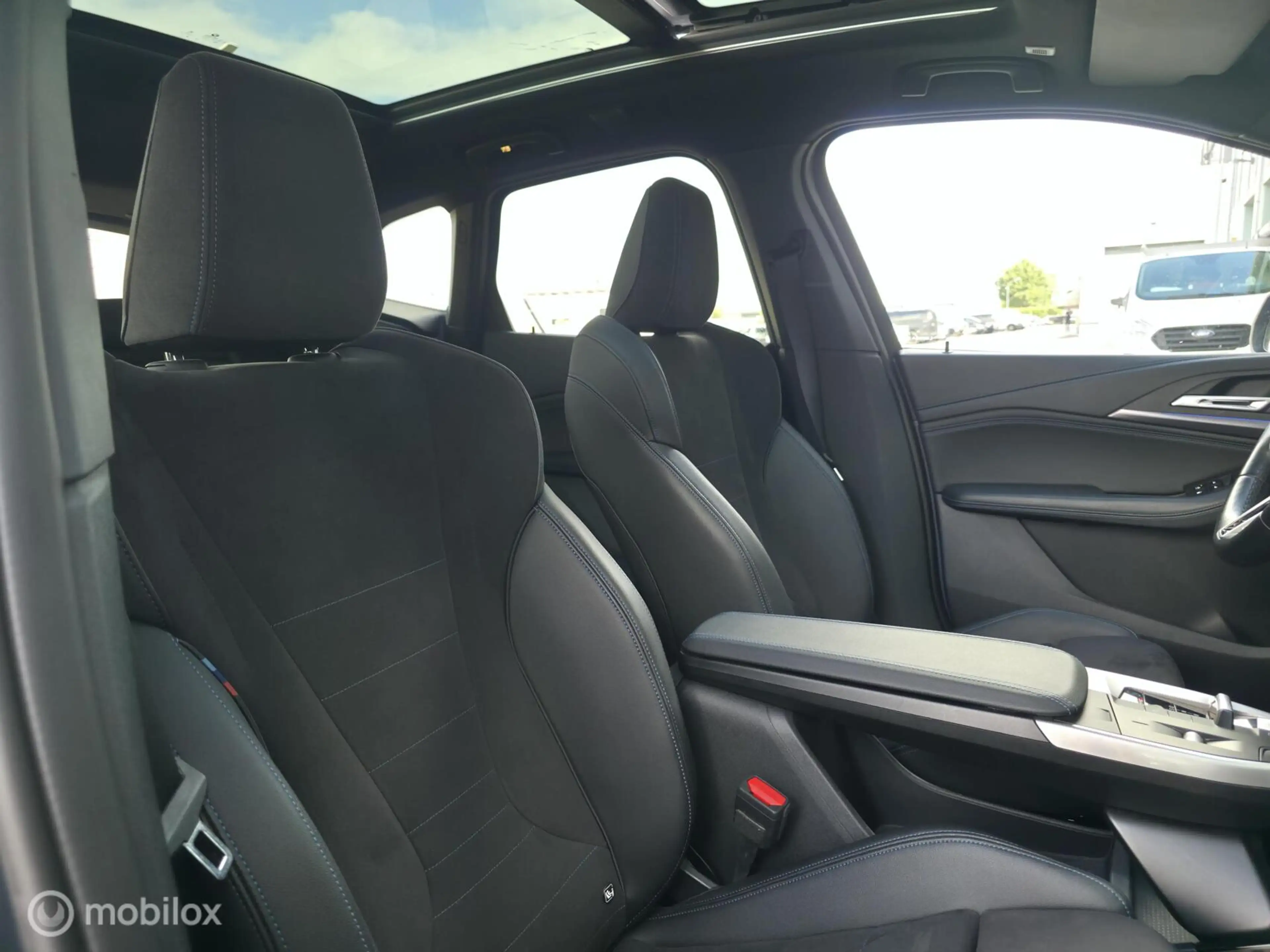 BMW 225 2-serie Active Tourer 225e xDrive / Pano / HK Audi — photo 10