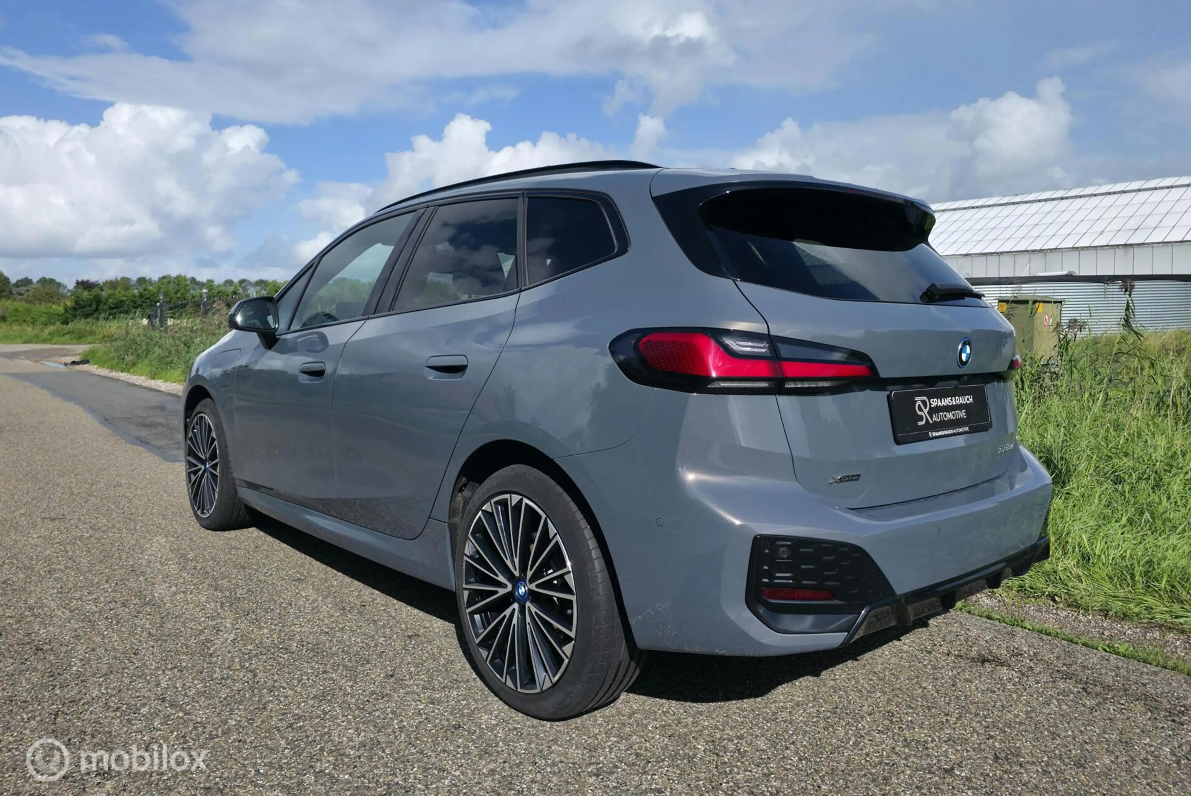 BMW 225 2-serie Active Tourer 225e xDrive / Pano / HK Audi — photo 3