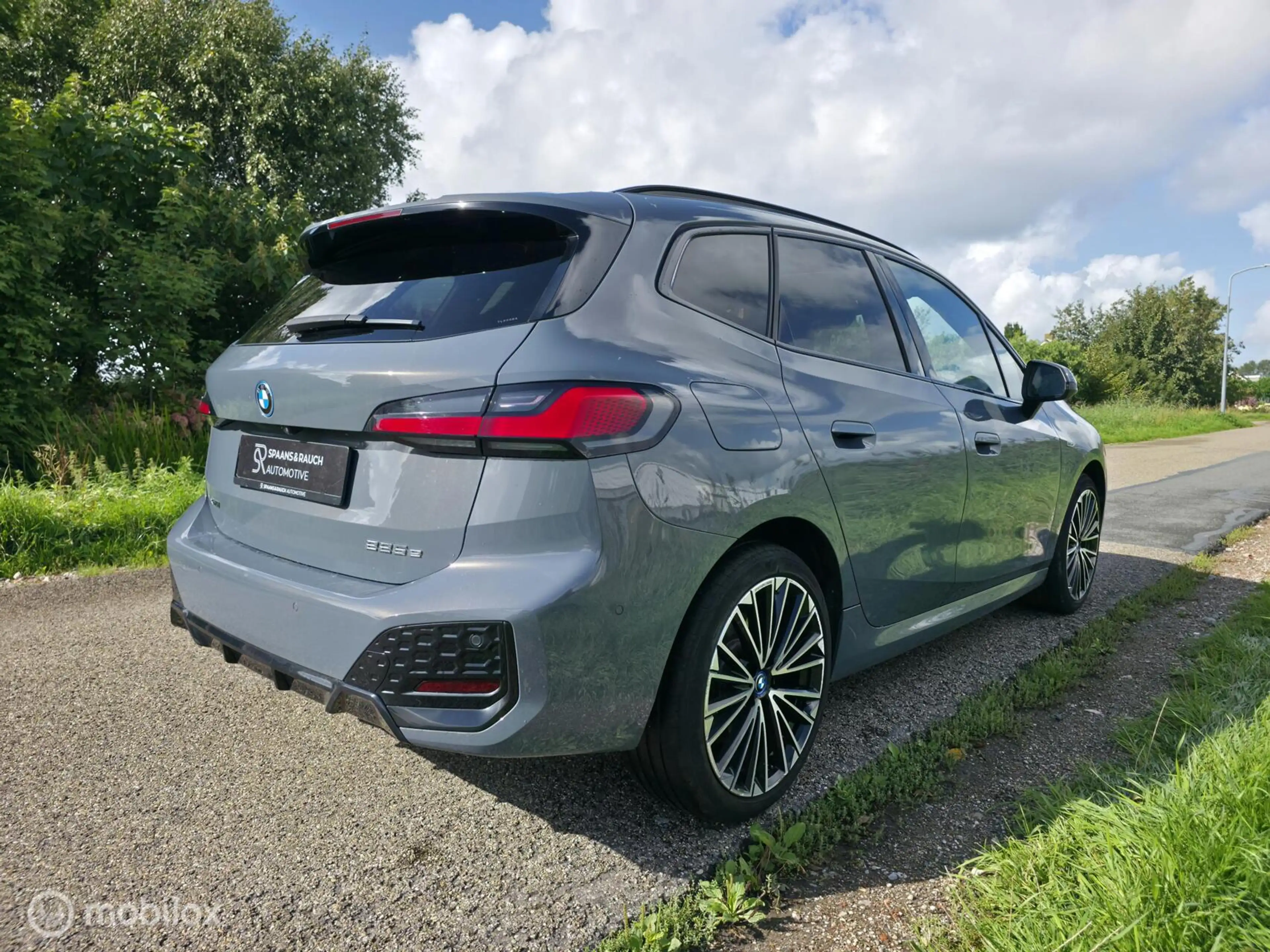 BMW 225 2-serie Active Tourer 225e xDrive / Pano / HK Audi — photo 5
