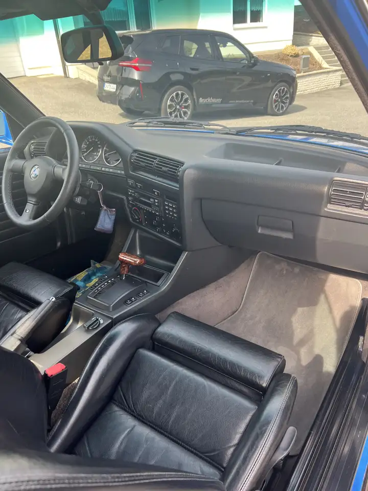 BMW 325i, foto 6