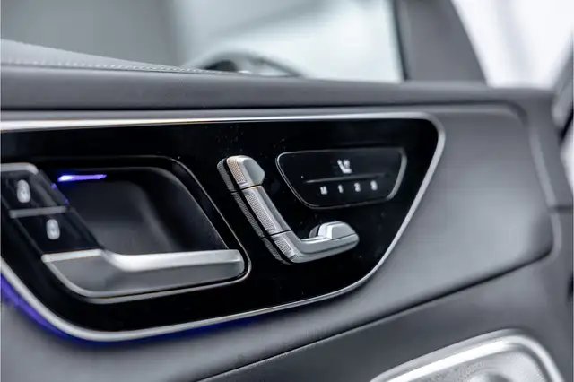 Mercedes-Benz GLC view 25