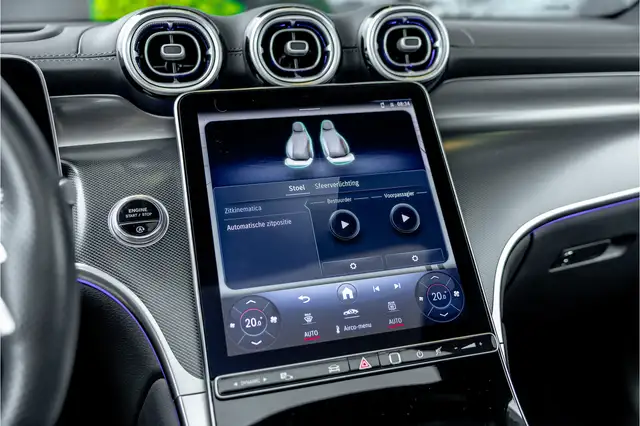 Mercedes-Benz GLC view 17