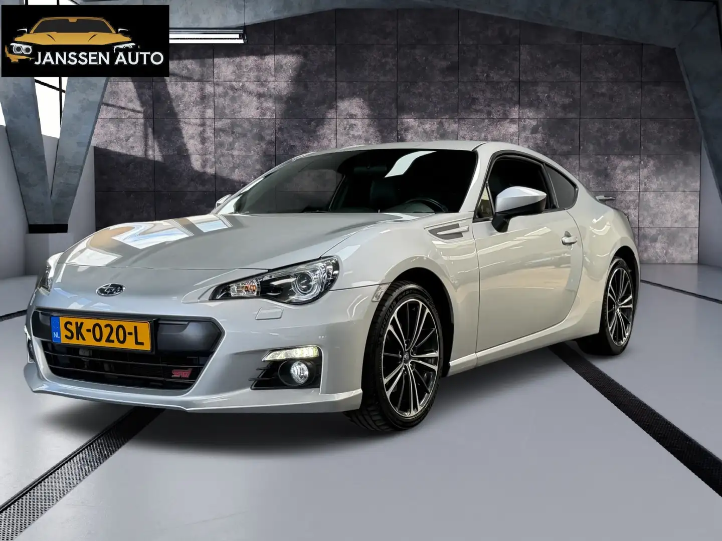 Subaru BRZ 2.0 Sport Executive | Navigatie | Automaat | Alcan Grau - 1