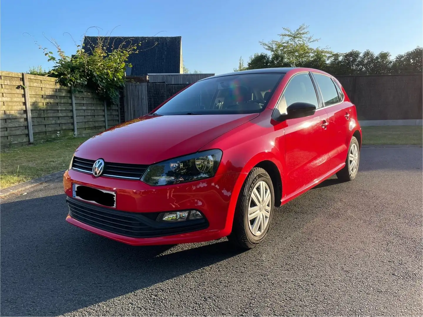 Volkswagen Polo Polo 1.0 Trendline Rouge - 1