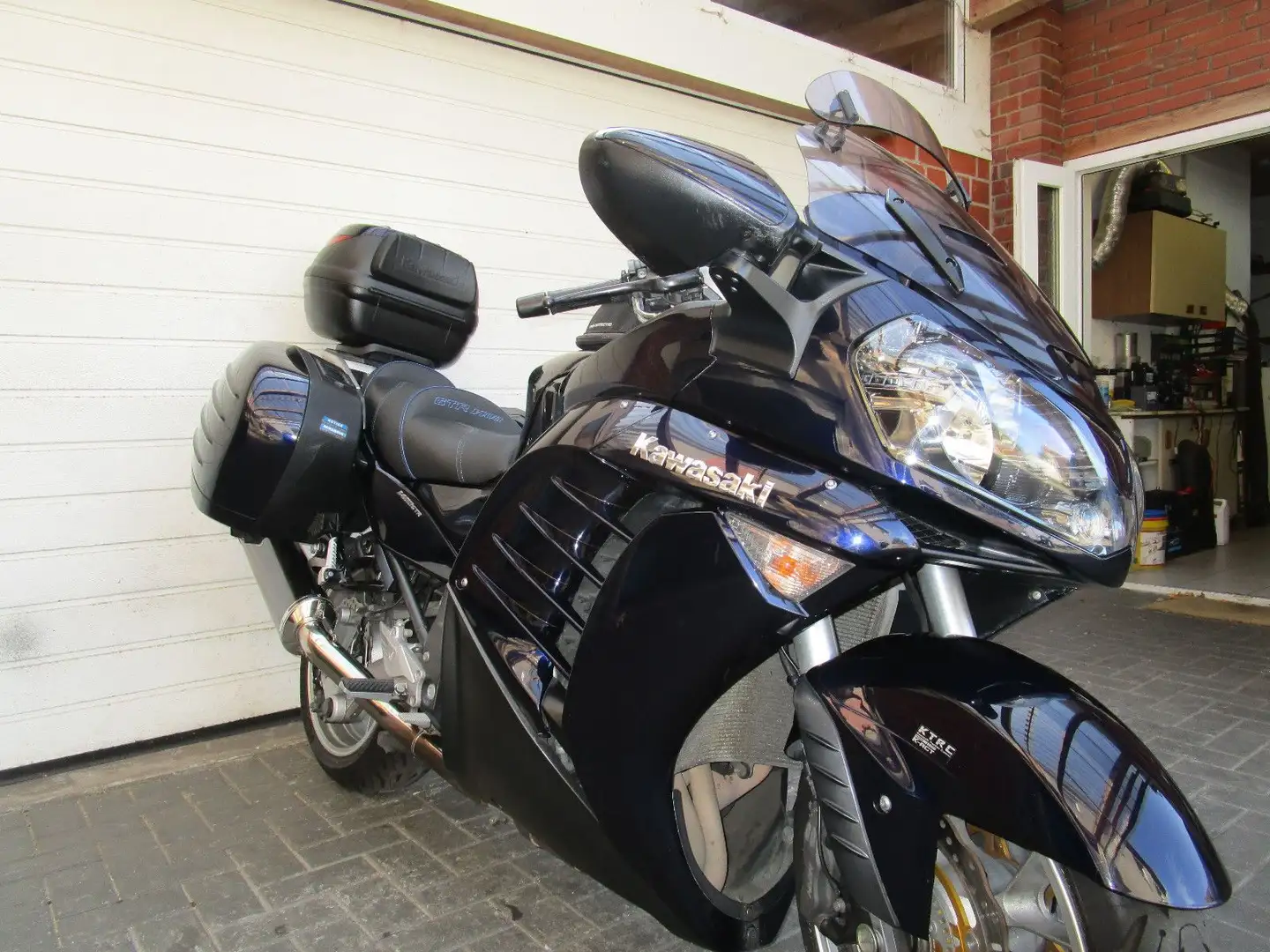 Kawasaki GTR 1400 Extras    Scheckheftgepflegt Azul - 2